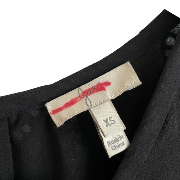 Joie 100% Silk Candida Lace Eyelet Top In Caviar, Size XS - Picture 7 of 11